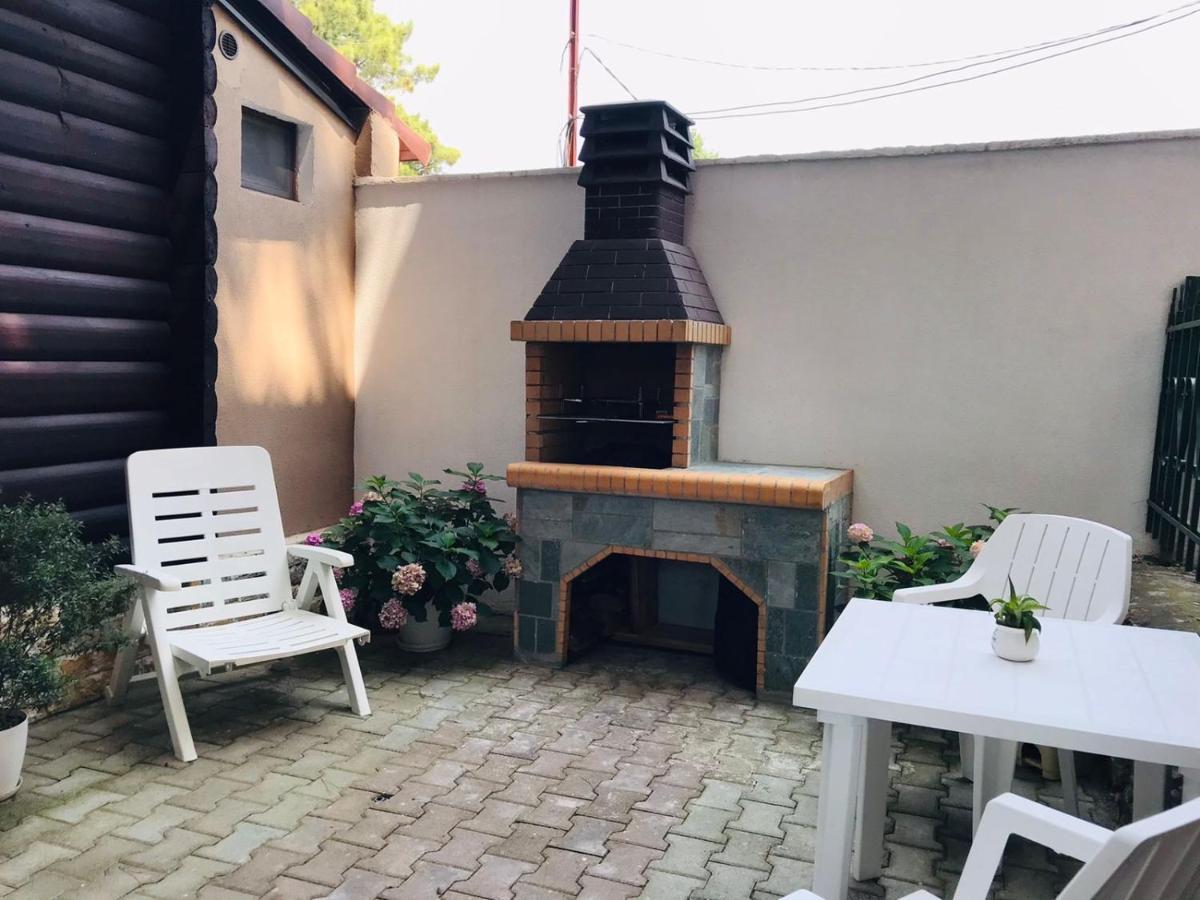 Vila Lulebore Velipoja Kültér fotó