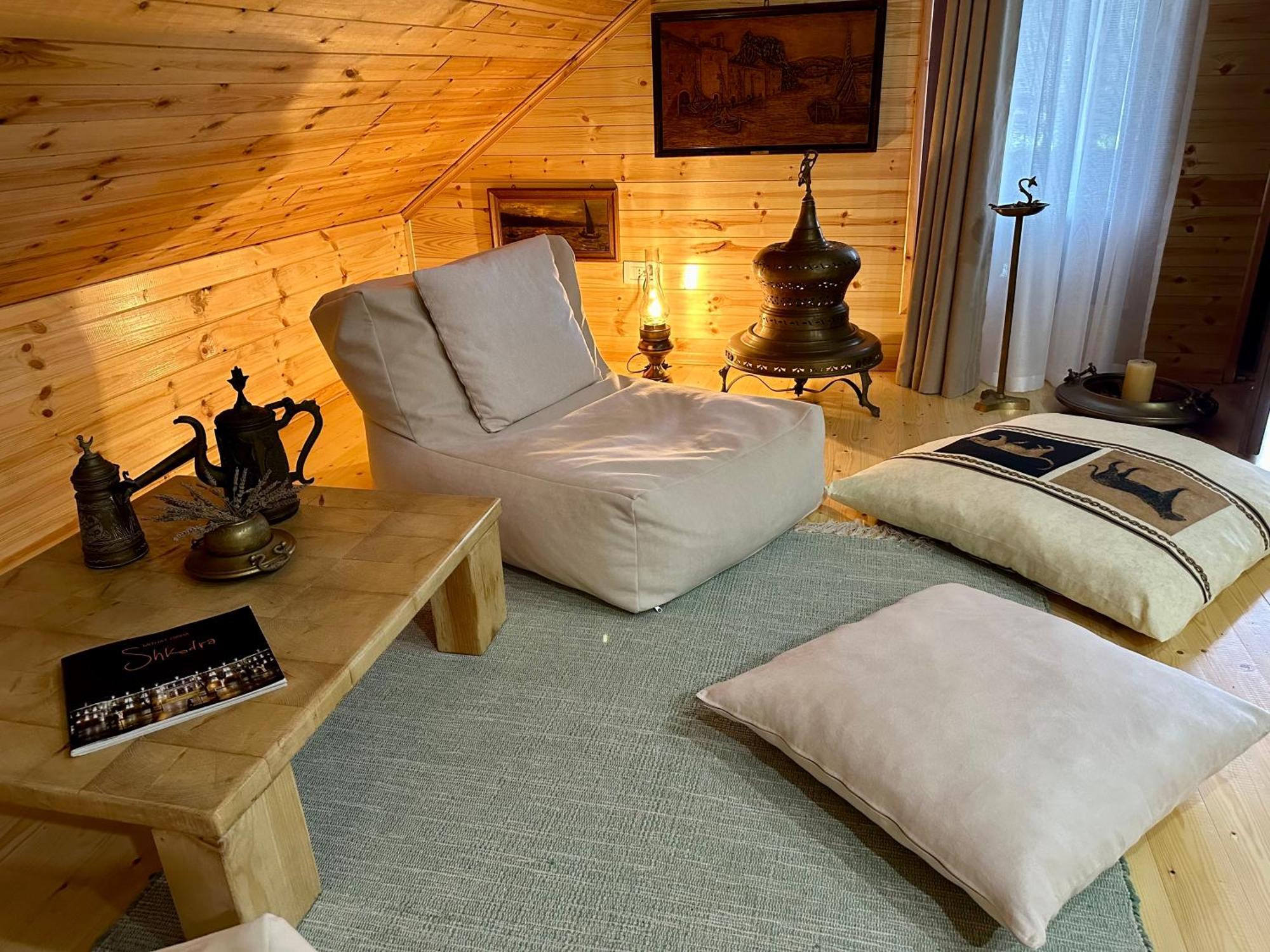 Vila Lulebore Velipoja Kültér fotó
